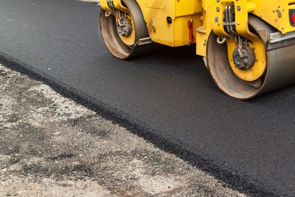 Asphalt Driveway Resurfacing in Middletown